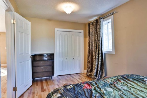 731 14 Street North, Lethbridge, AB 