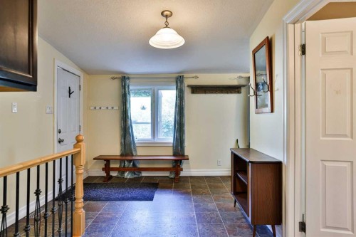 731 14 Street North, Lethbridge, AB 