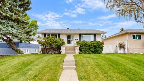518 11 Street North, Lethbridge, AB 