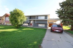 5905 57 Street Taber, AB T1G 1K1