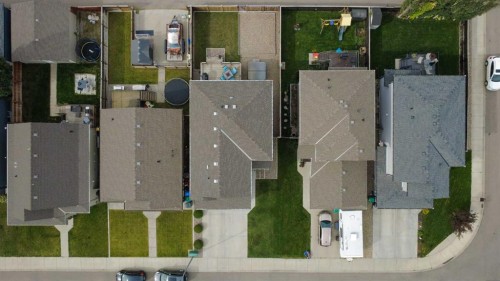1284 Keystone Road West, Lethbridge, AB 