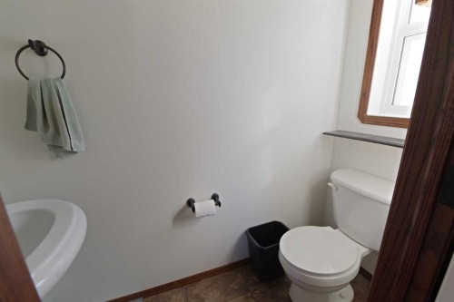 604 6 Street North, Vauxhall, AB 