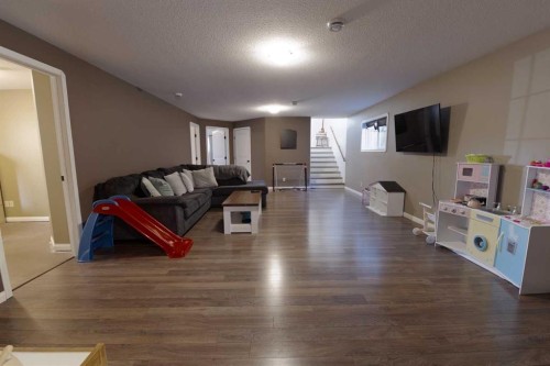 604 6 Street North, Vauxhall, AB 