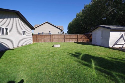 604 6 Street North, Vauxhall, AB 
