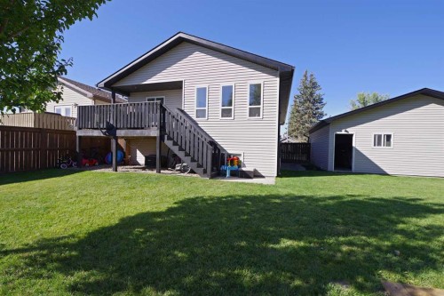 604 6 Street North, Vauxhall, AB 
