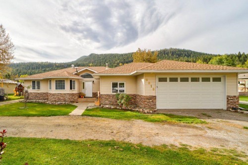 6018 16 Avenue, Coleman, AB 