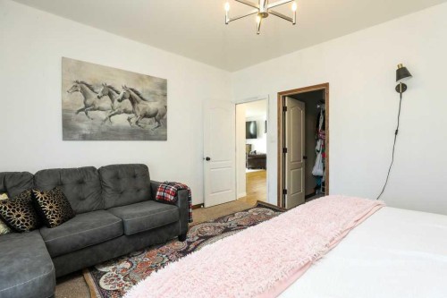 259 Gateway Manor S, Lethbridge, AB 