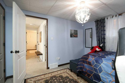 259 Gateway Manor S, Lethbridge, AB 