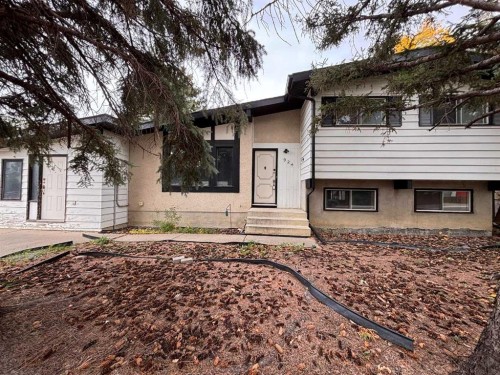 924 19B Avenue  Coaldale, AB T1M 1B1