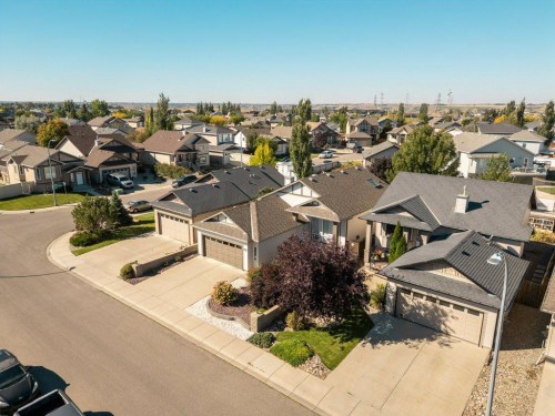 385 Thyrza Burkitt Link North, Lethbridge, AB 