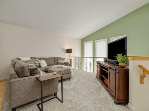 385 Thyrza Burkitt Link North, Lethbridge, AB 