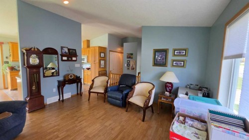 801 1 Street Ne, Milk River, AB 