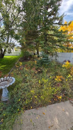 801 1 Street Ne, Milk River, AB 