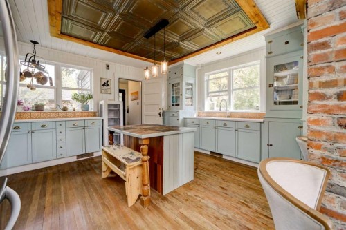 2526 211 Street, Bellevue, AB 
