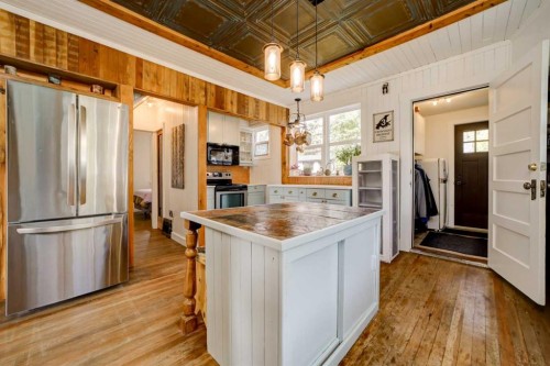 2526 211 Street, Bellevue, AB 