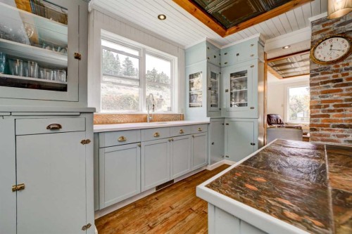 2526 211 Street, Bellevue, AB 