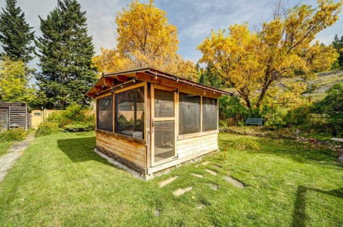 2526 211 Street, Bellevue, AB 
