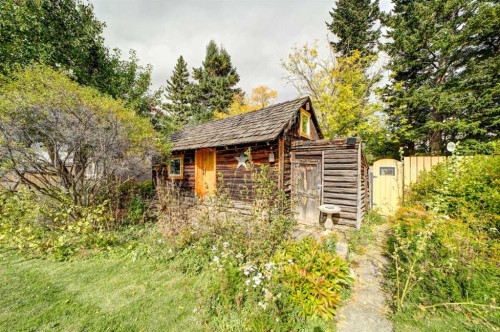 2526 211 Street, Bellevue, AB 