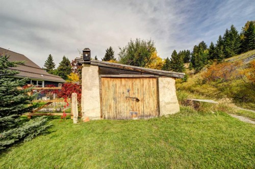 2526 211 Street, Bellevue, AB 