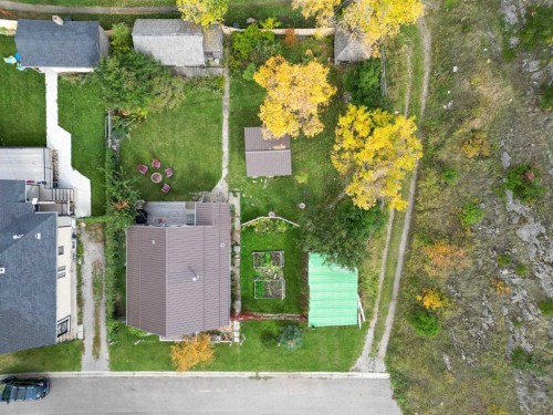 2526 211 Street, Bellevue, AB 