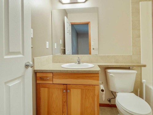 83 Rivergreen Road West, Lethbridge, AB 