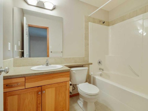 83 Rivergreen Road West, Lethbridge, AB 