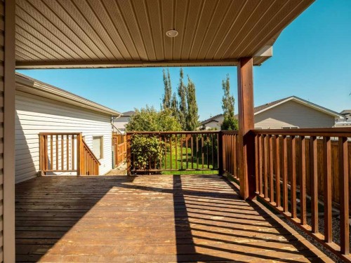 83 Rivergreen Road West, Lethbridge, AB 