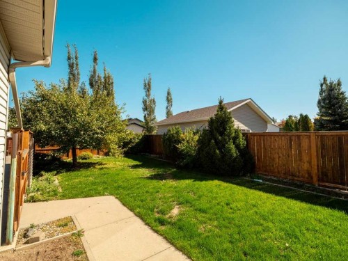 83 Rivergreen Road West, Lethbridge, AB 