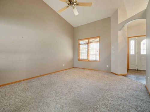 83 Rivergreen Road West, Lethbridge, AB 