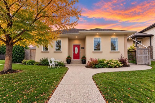 2231 Cottonwood Drive  Coaldale, AB T1M 0A3