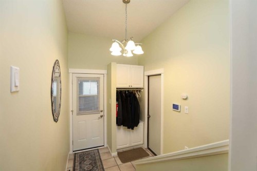 1812 Lakemount Boulevard South, Lethbridge, AB 