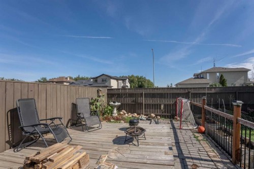 53 Peigan Court West, Lethbridge, AB 
