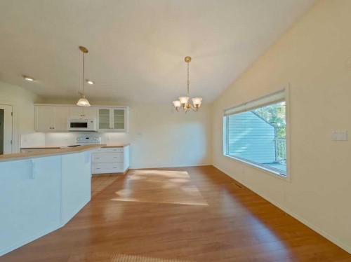 420 Mt Sunburst Crescent West, Lethbridge, AB 