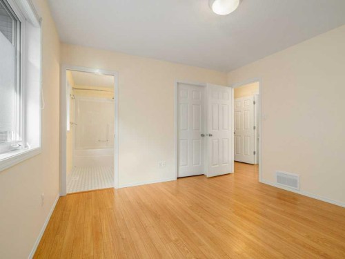 420 Mt Sunburst Crescent West, Lethbridge, AB 