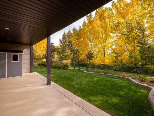 420 Mt Sunburst Crescent West, Lethbridge, AB 