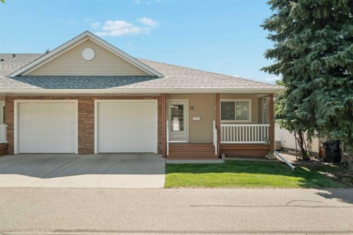 12-100 Fairmont Boulevard South, Lethbridge, AB 