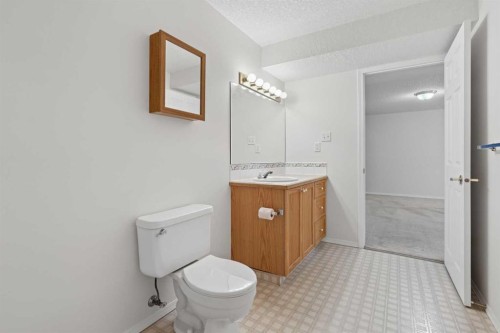 12-100 Fairmont Boulevard South, Lethbridge, AB 