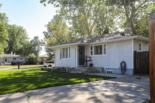 2122 17 Street, Coaldale, AB 