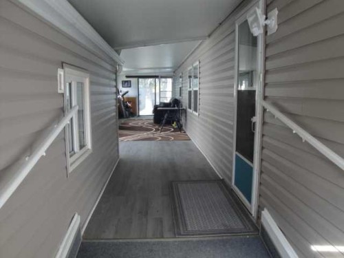3002 29Th Street South, Lethbridge, AB 