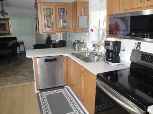 3002 29Th Street South, Lethbridge, AB 