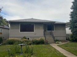1915 1 Avenue NORTHLethbridge, AB T1H 0A7