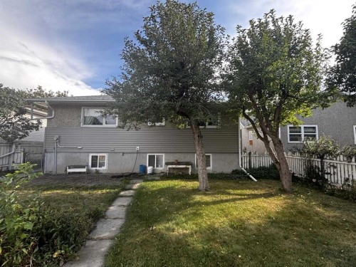 1915 1 Avenue North, Lethbridge, AB 