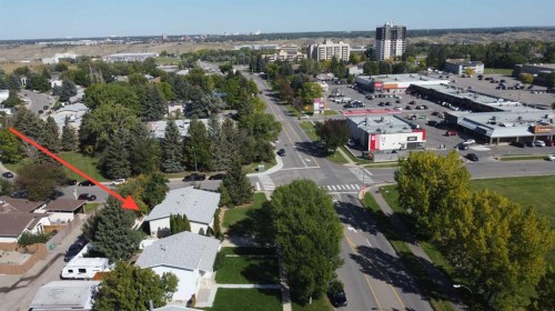 205 Columbia Boulevard WEST Lethbridge, AB T1K 3Z5