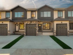 1527 17 Street SOUTHLethbridge, AB T1K 0W9
