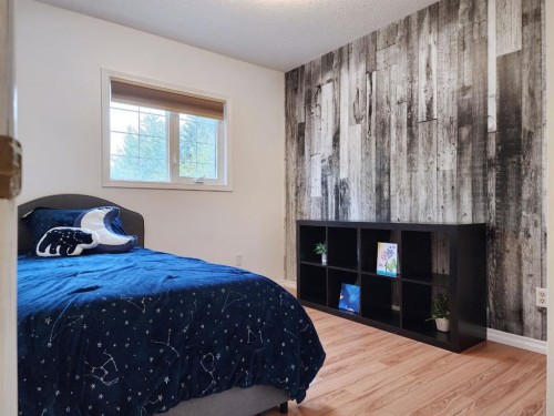 19 Willow Road West, Claresholm, AB 