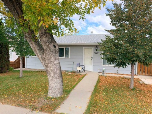 5117 45 Avenue  Taber, AB T1G 1A8