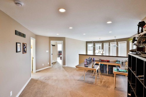 555 Devonia Road West, Lethbridge, AB 