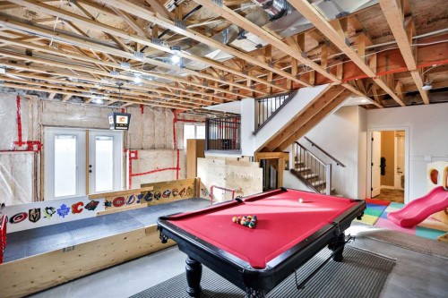 555 Devonia Road West, Lethbridge, AB 