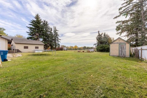 228 E 200 S, Raymond, AB 