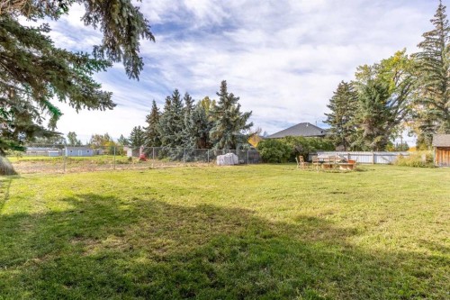 228 E 200 S, Raymond, AB 